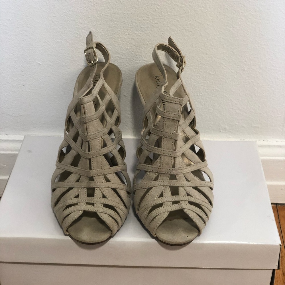 Beige strappy sandal
